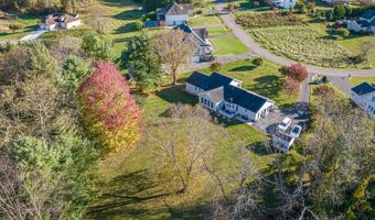 19230 Sterling Dr, Abingdon, VA 24211