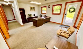 1045 Broadway, Bangor, ME 04401