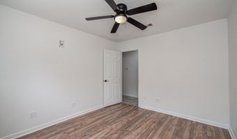 2708 Tallow St, Alvin, TX 77511