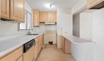 98-1658 Hoomaike St, Pearl City, HI 96782