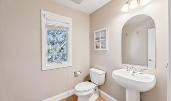 54 S ATLANTIC Ave, Bethany Beach, DE 19930