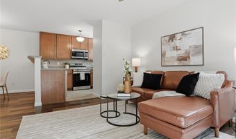 9744 Bexley Station Dr 8F, Affton, MO 63123