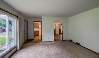 1702 Rae Ln, Madison, WI 53711