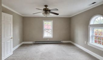 6 DELAWARE Ave, Delmar, DE 19940
