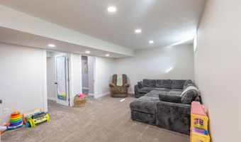 300 W Bridge St, Anthon, IA 51004