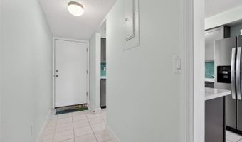 1640 JUNO Trl 102A, Astor, FL 32102