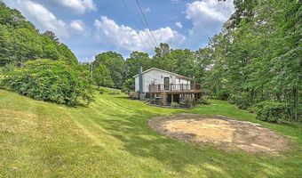 221 Mountain Edge Dr, Beaver, WV 25813