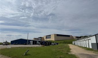 301 Old Dubuque Rd, Anamosa, IA 52205