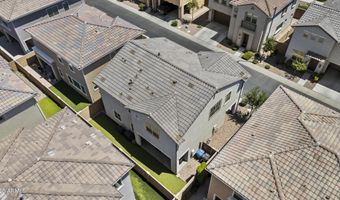 1092 E NEWLAND Dr, Chandler, AZ 85286