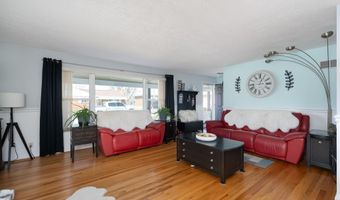 12 Shaw Dr, Alexandria, KY 41001