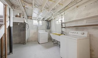 16614 Philomene Blvd, Allen Park, MI 48101