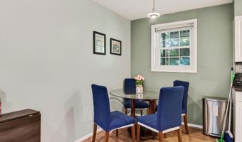 2711 S WALTER REED Dr S #A, Arlington, VA 22206