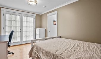 485 Spring St, Newport, RI 02840
