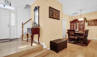 18063 ROYAL BONNET Cir, Montgomery Village, MD 20886