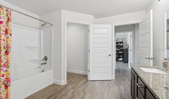 477 LAKE VISTA Dr, Auburndale, FL 33823