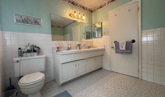 459 EDGEWOOD Dr, Ambler, PA 19002