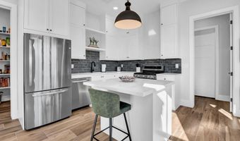 21071 W CANYON Dr, Buckeye, AZ 85396