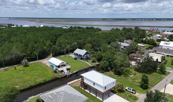 56 Good St, Bay St. Louis, MS 39520
