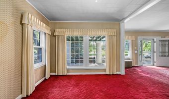 1118 E 19TH St, Cheyenne, WY 82001