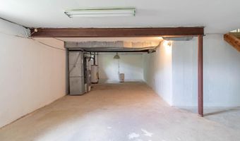 937 CALEDONIA St, Philadelphia, PA 19128