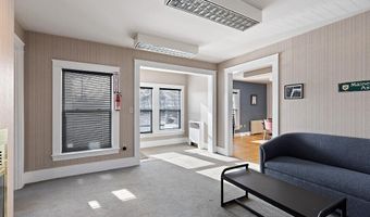 2 Bangor St, Augusta, ME 04330