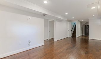 4211 DOWNING St, Annandale, VA 22003