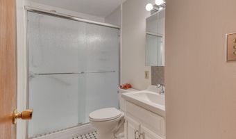 2 Doubleday Rd, Columbia, CT 06237