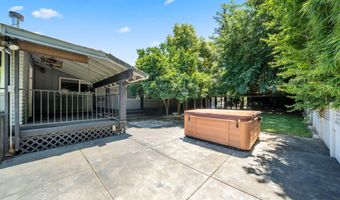 3317 Riverside Dr, Anderson, CA 96007