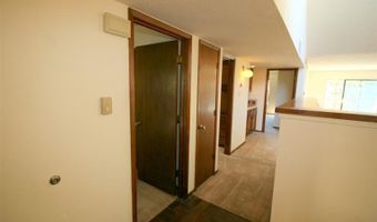 830 Live Oak Rd NE E, Albuquerque, NM 87122