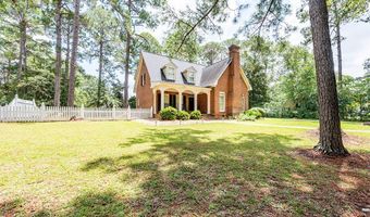 2714 Dover Ln, Albany, GA 31721