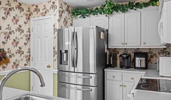 739 Running Creek Ln, Boiling Springs, SC 29316