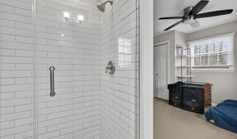 7-27 7-27F FLETCHER Ln, Amissville, VA 20106