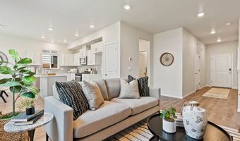 61187 Splendor Ln, Bend, OR 97702