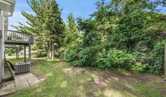 885 70th Ave N, Brooklyn Center, MN 55430