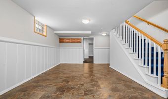 6301 PONTIAC St, Berwyn Heights, MD 20740