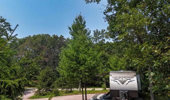 227 S Fern Ln, Oxford, WI 53952