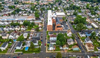 67 Elm St, Andover, NJ 07801