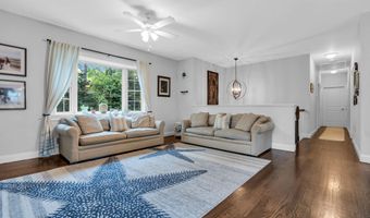 127 Oakland Ave, Atlantic Highlands, NJ 07716