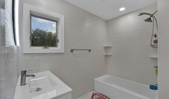20 Gower Rd, Albrightsville, PA 18210