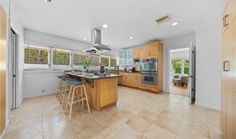 1212 Oakwood Dr, Arcadia, CA 91006