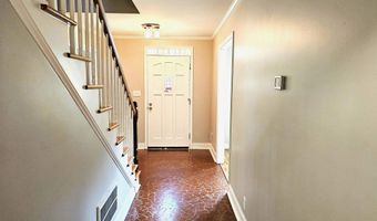 904 Sunnyhill Dr, Camden, SC 29020