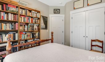76 Louisiana Ave, Asheville, NC 28806