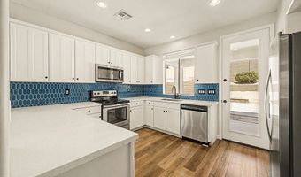 2618 W WAYNE Ln, Anthem, AZ 85086