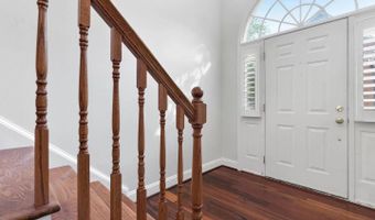10127 CRESTBERRY Pl, Bethesda, MD 20817