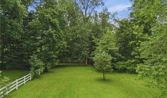 165 Shadyside Ct, Alliance, OH 44601