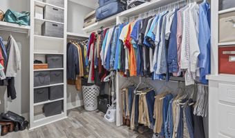 806 Long Leaf Cir, Brandon, MS 39042