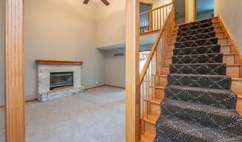 15143 Briarwood Dr, Basehor, KS 66007