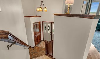 105 Estate Dr, Avon, MN 56310
