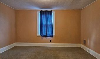 830 Watson Pl, Utica, NY 13502