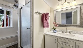 2670 Kanakanui Rd, Kihei, HI 96753